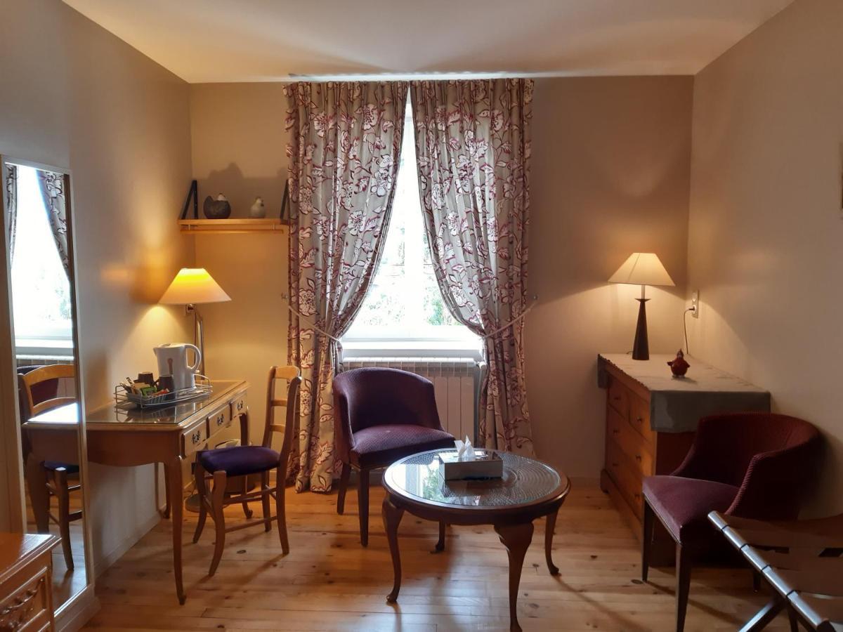 Le Domaine Du Chaffard Bed & Breakfast Les Avenières Eksteriør bilde
